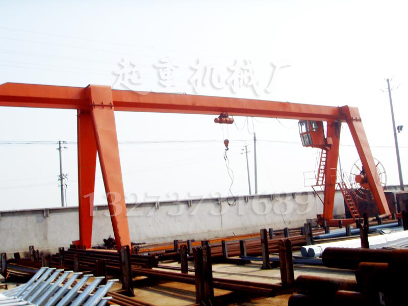 MH雙外懸單梁門式起重機